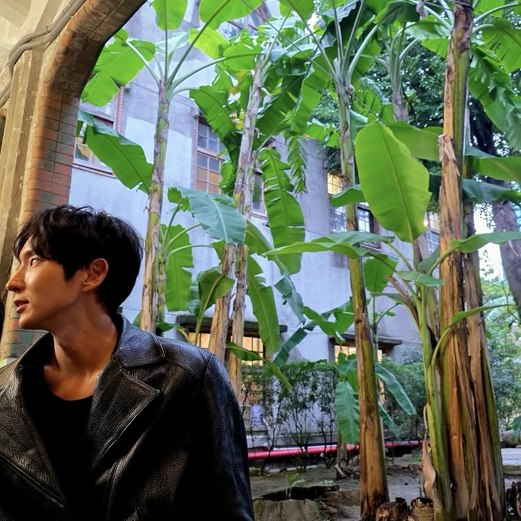 이준기 최근 활동샷
