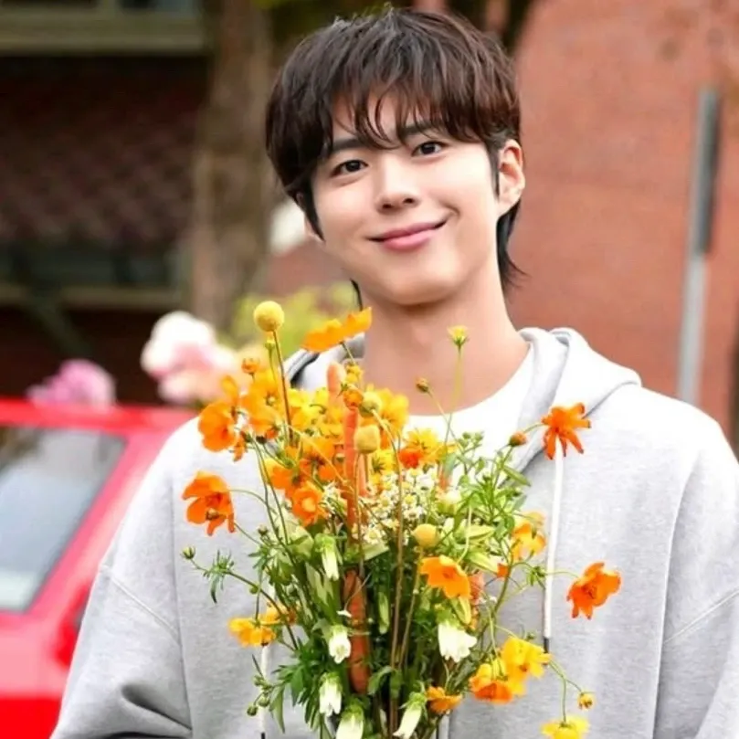 박보검 최근 활동샷