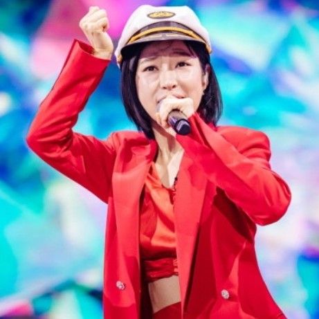 홍자의 최신 사진