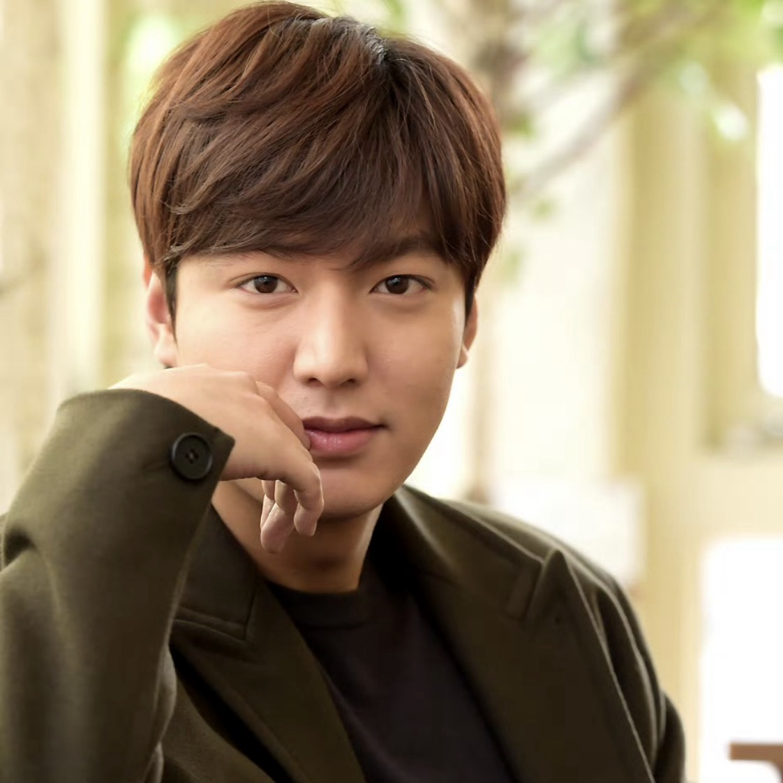 Recent activity shot of Lee Minho
