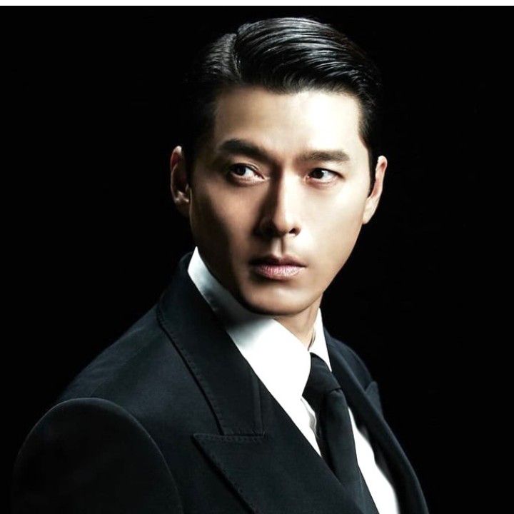 현빈의 최신 사진