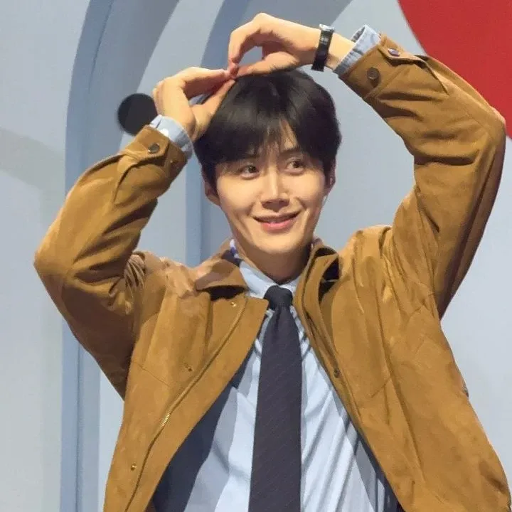 Recent activity shot of Kim Seonho