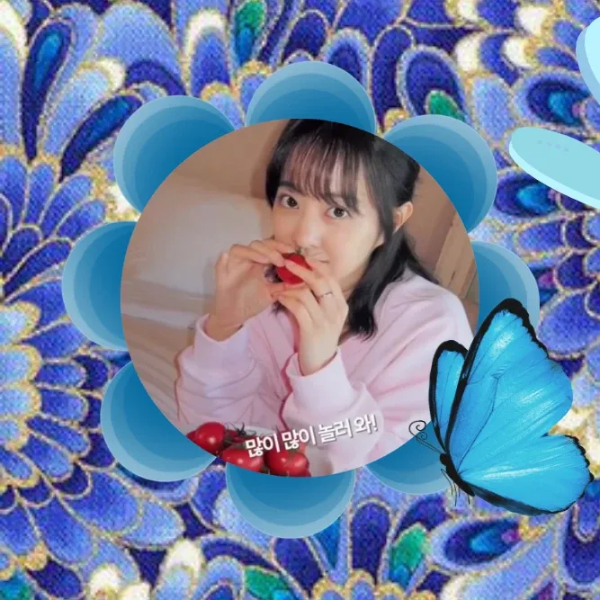A moment captured by a fan of Park Boyoung