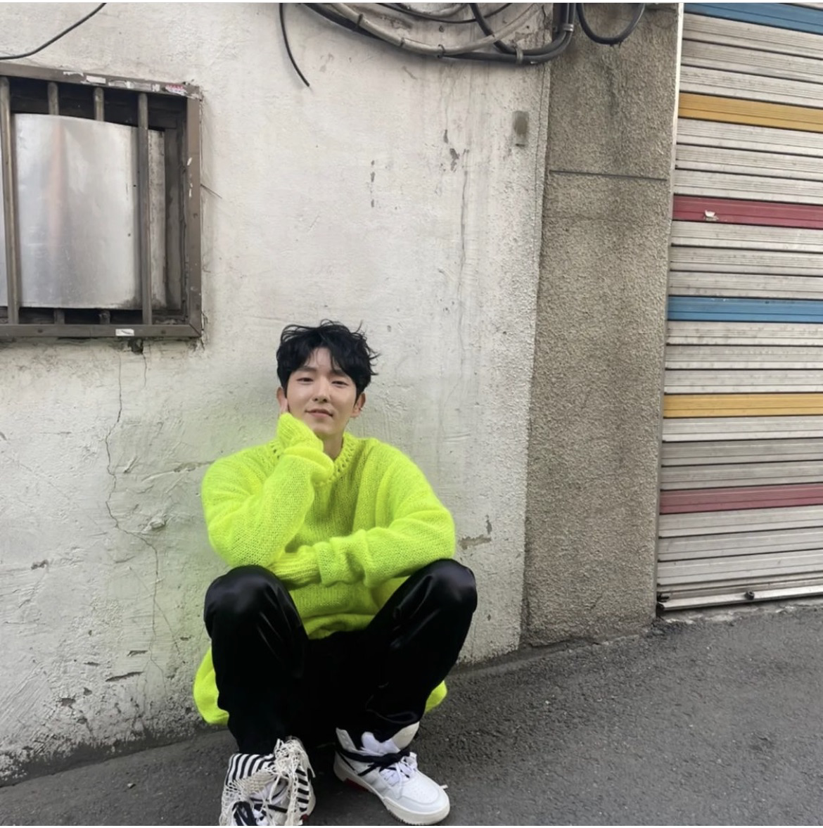 Cuplikan di balik layar dari Lee Joongi