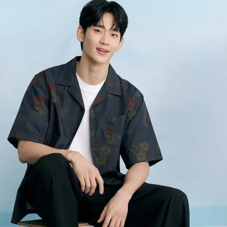Latest photo of Kim Soohyun