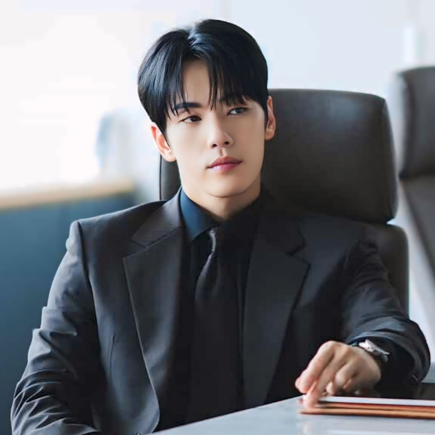 Cuplikan di balik layar dari Kim Junghyun