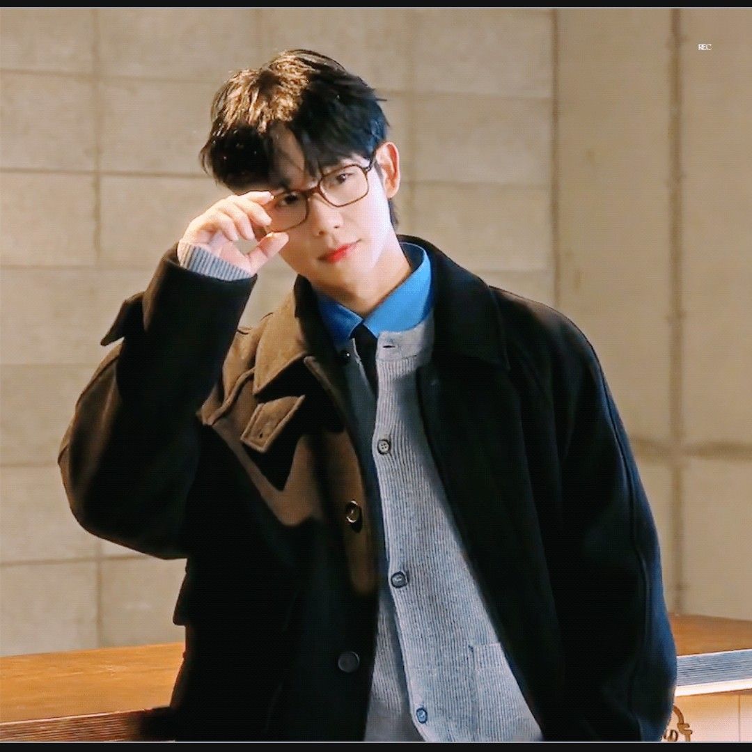 丁海寅的近期活動照