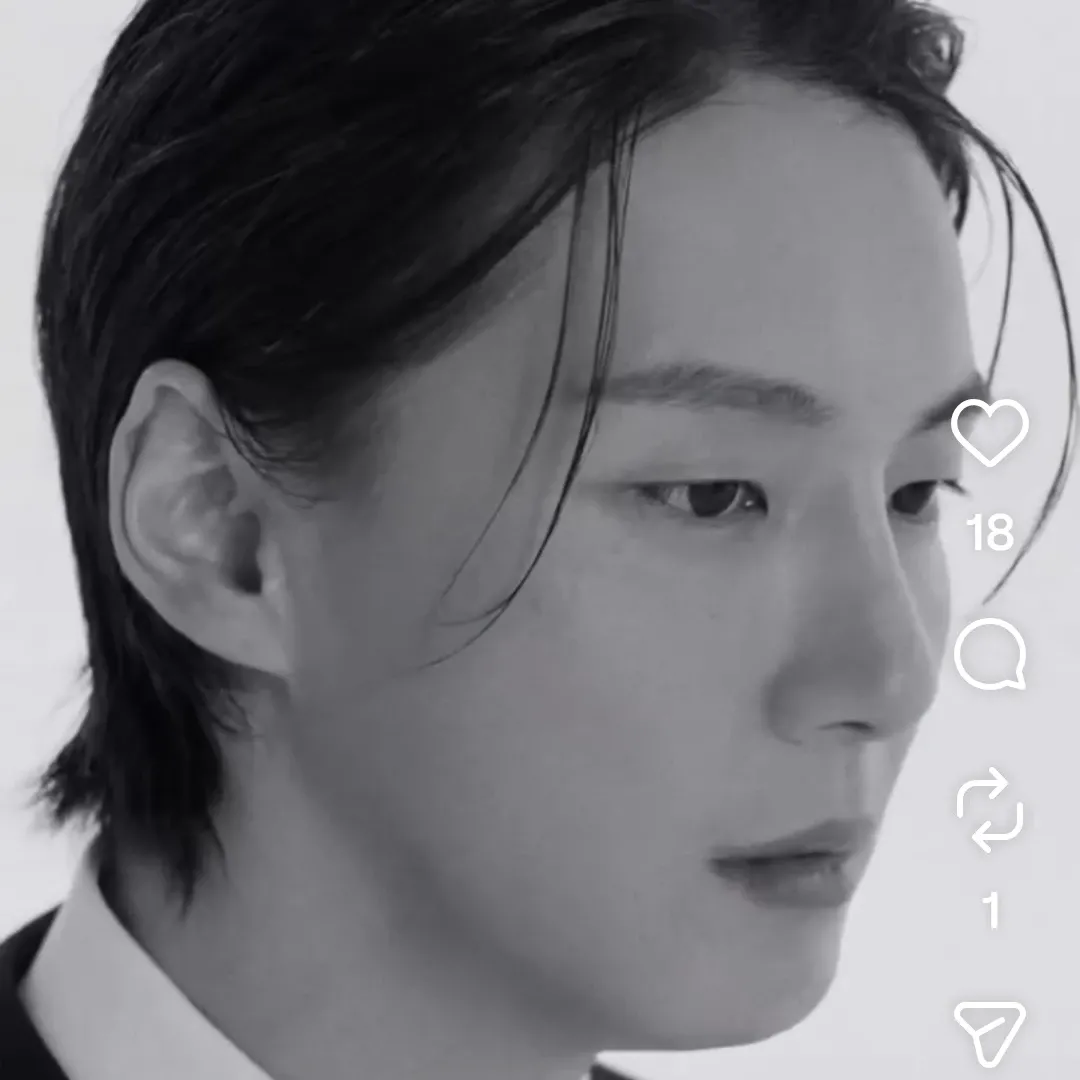 A moment captured by a fan of Yoon Shiyoon