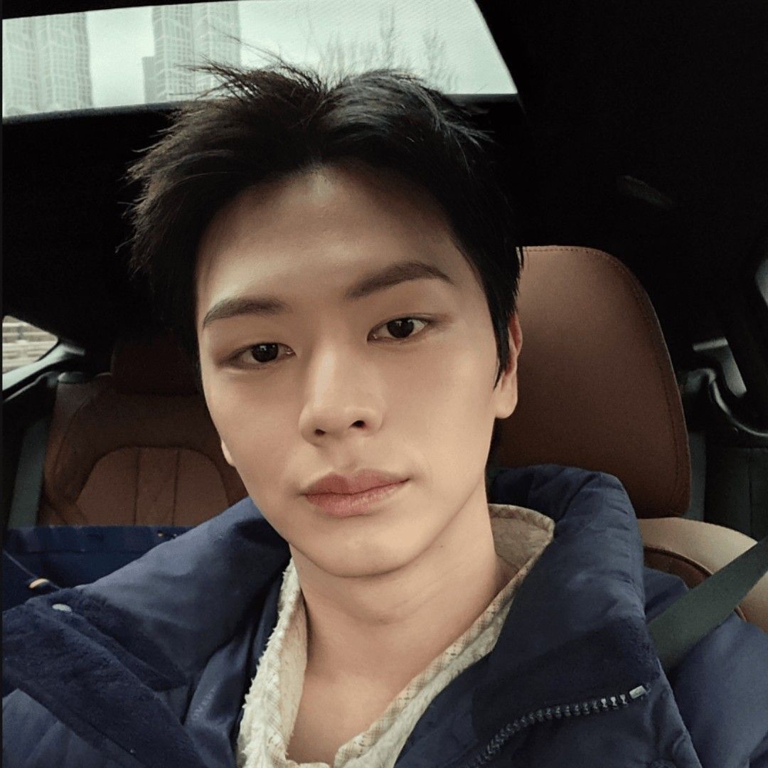 Latest photo of Yook Sungjae