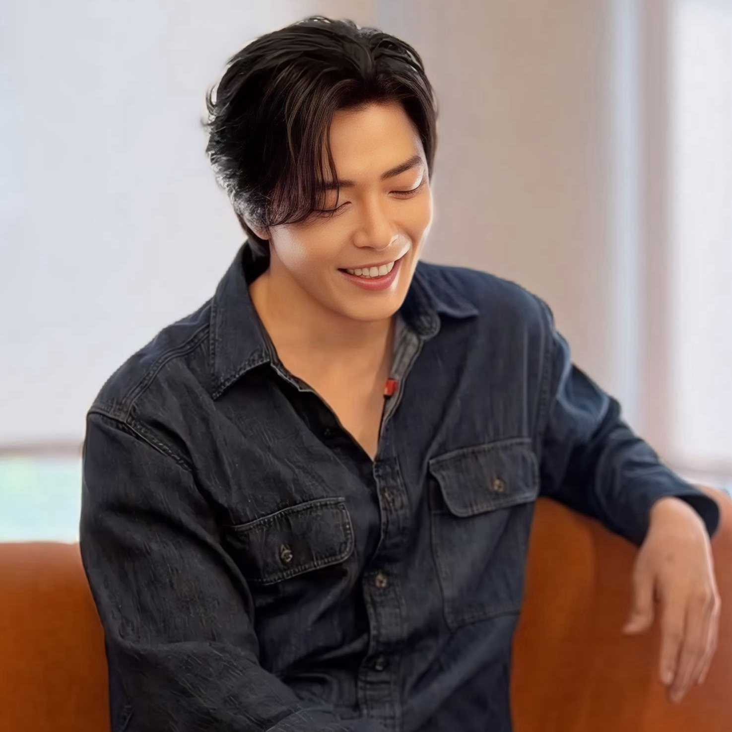 김재욱의 비하인드 컷