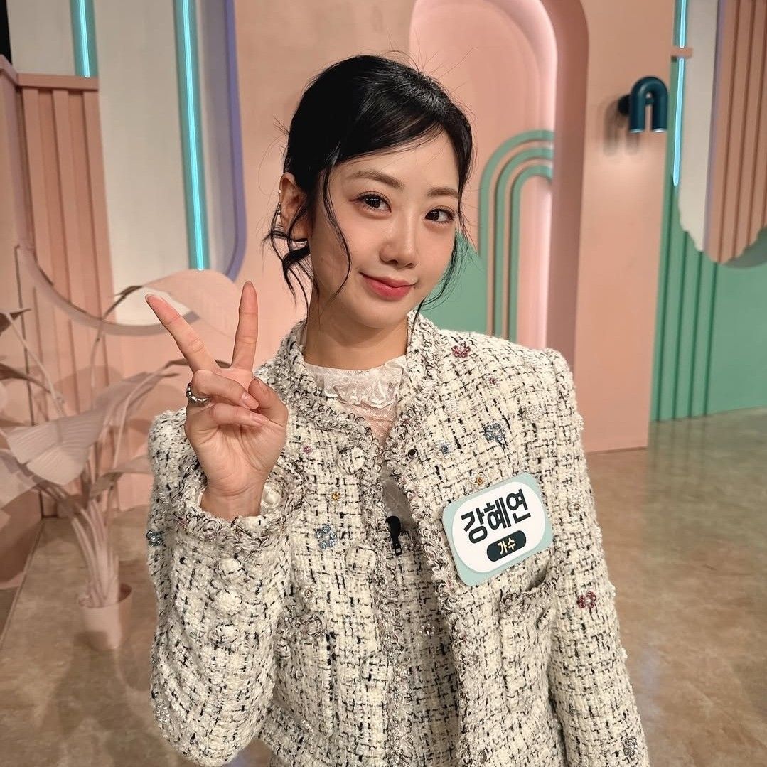 カン・ヘヨンの最近の活動ショット