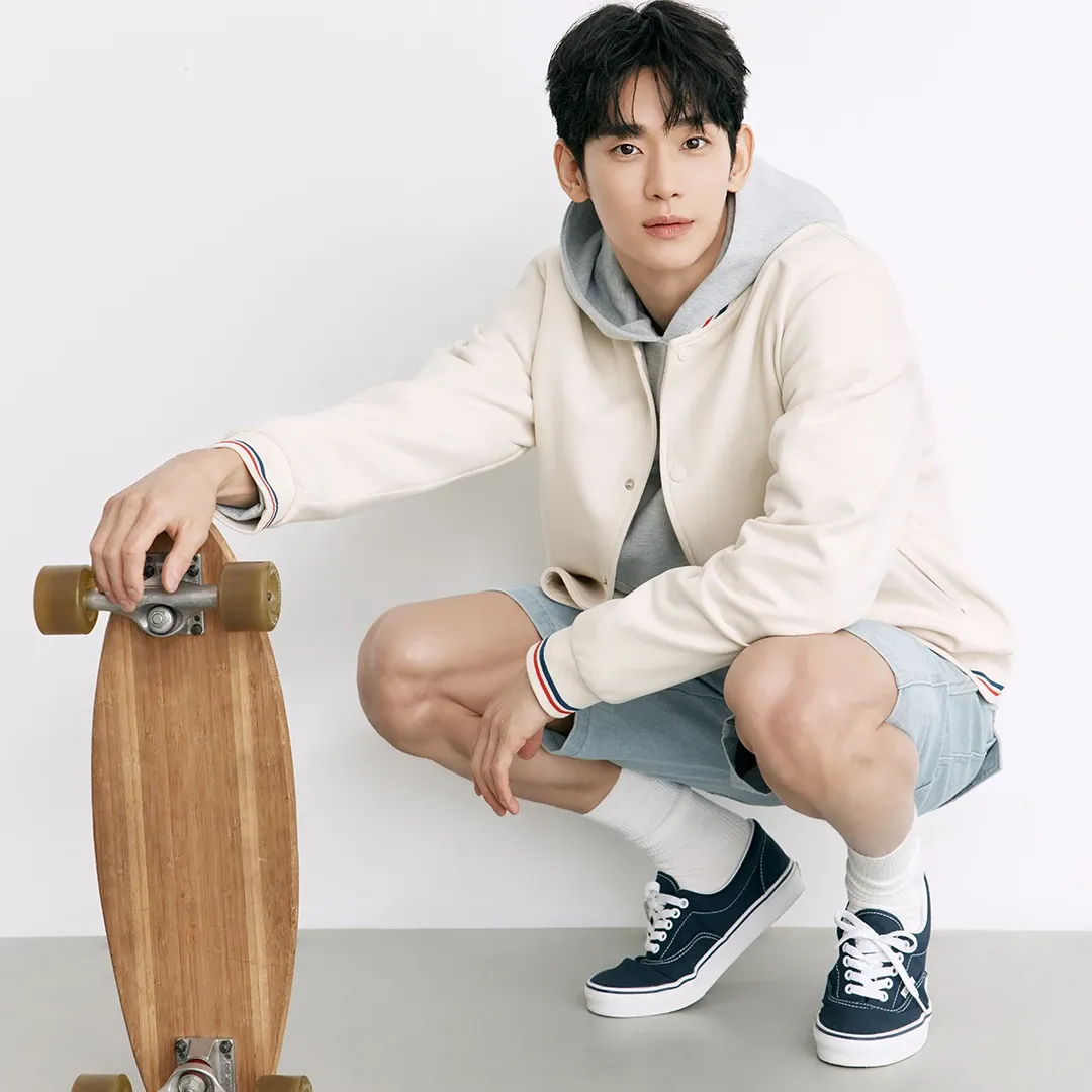 Latest photo of Kim Soohyun