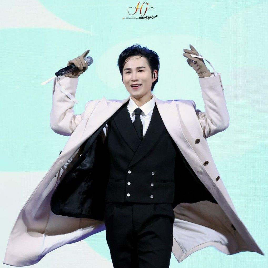 김희재의 최신 사진