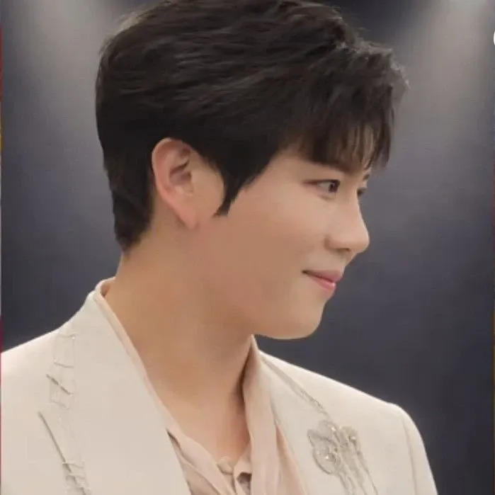 粉絲拍下的晉海成瞬間