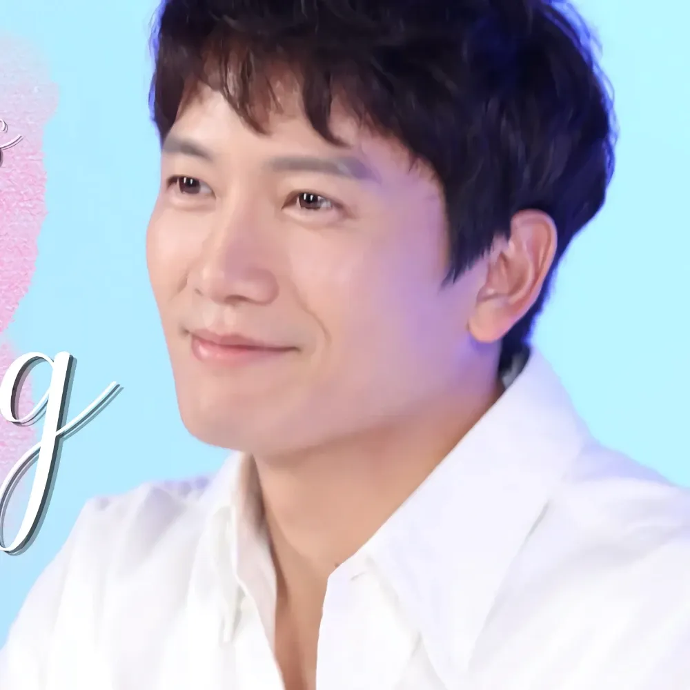 Latest photo of Ji Sung