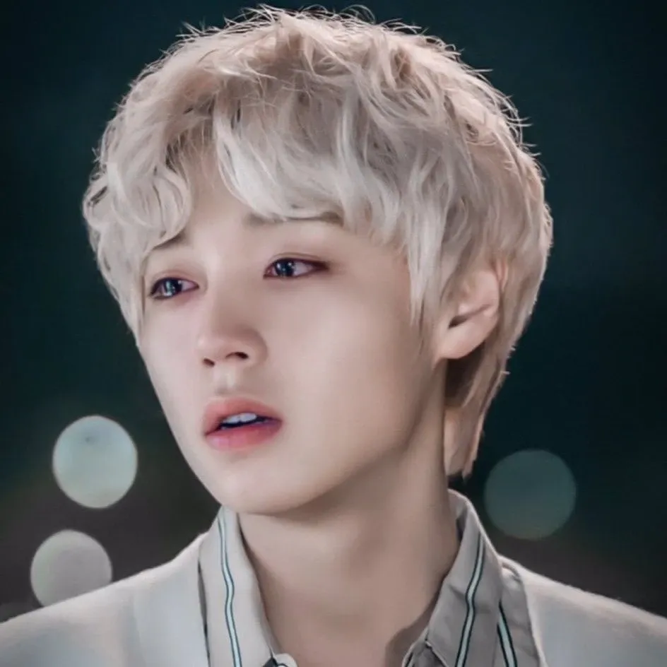 Momen yang diabadikan oleh penggemar Park Jihoon