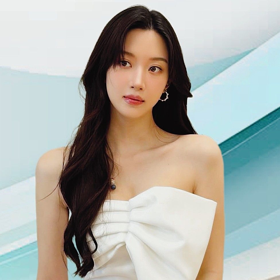 Latest photo of Mun Kayoung