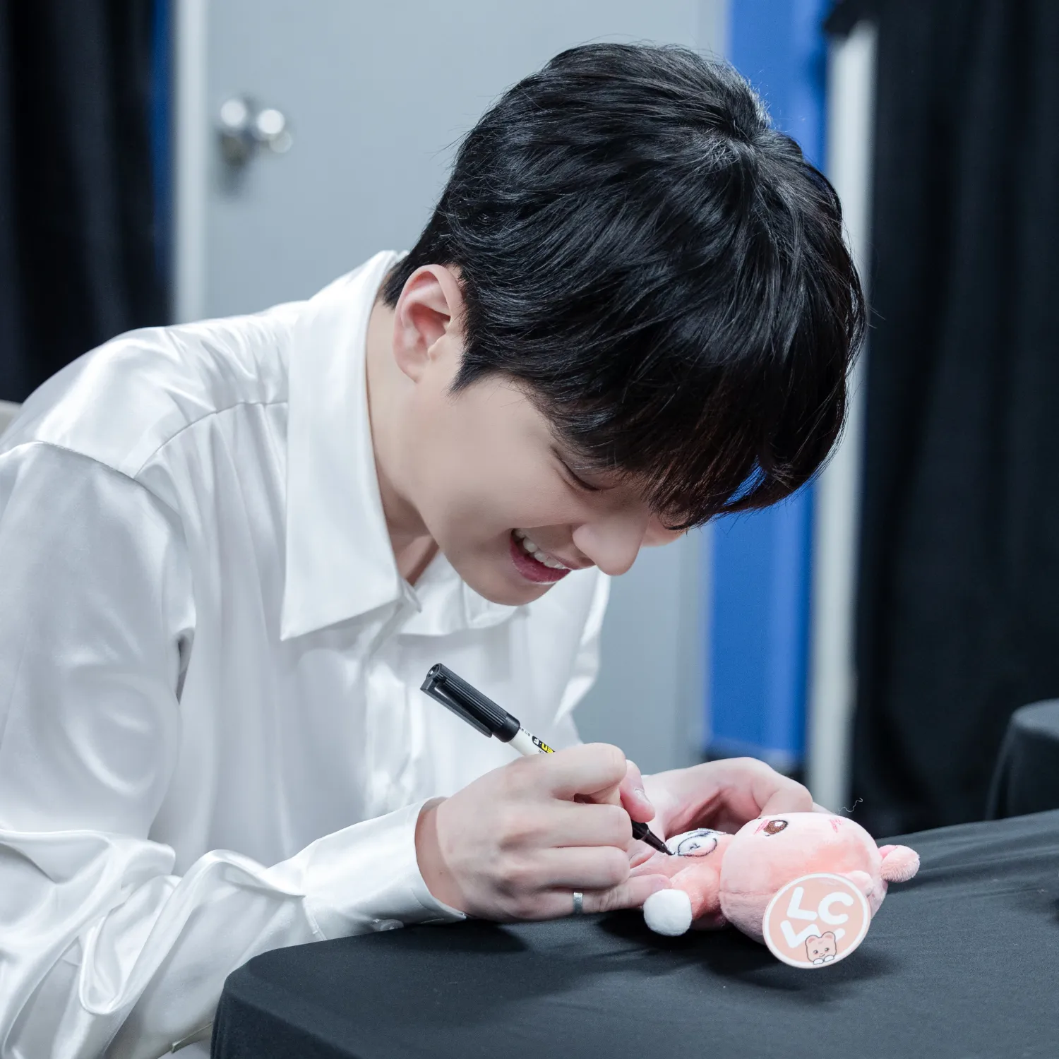 李灿元的近期活动照