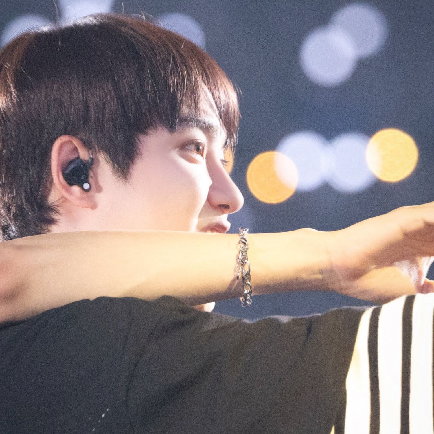 都暻秀 (D.O.)的近期活動照