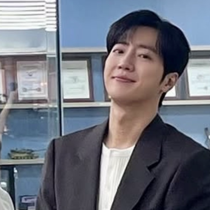 Latest photo of Lee Sangyeob