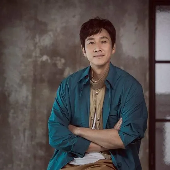 A moment captured by a fan of Lee Sunkyun