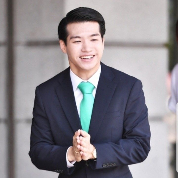 Foto kegiatan terbaru dari Jo Myungsup