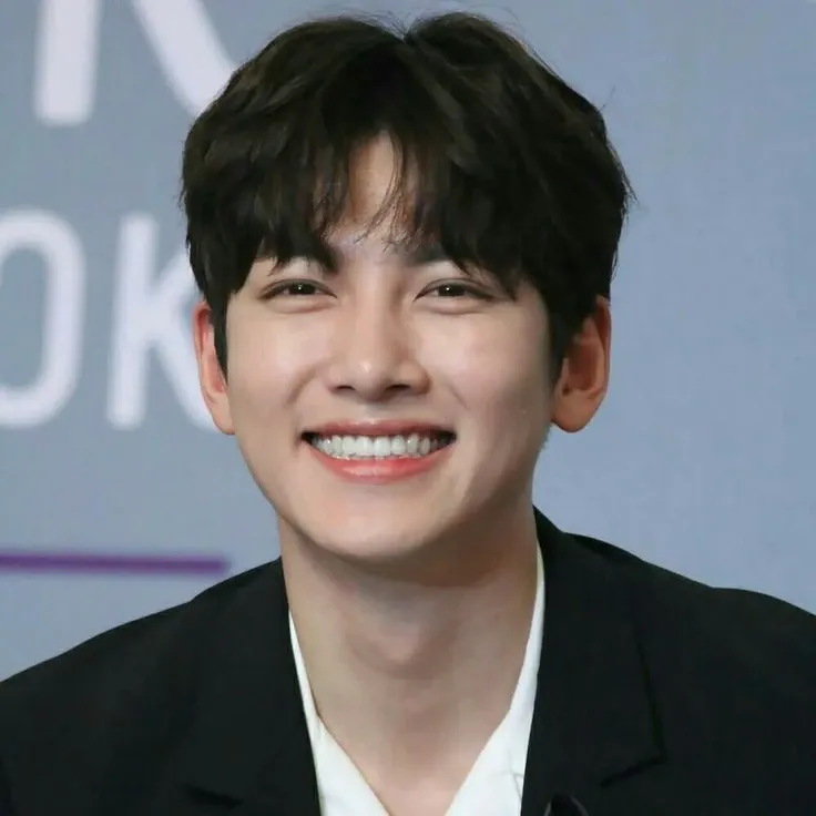 池昌旭的最新照片