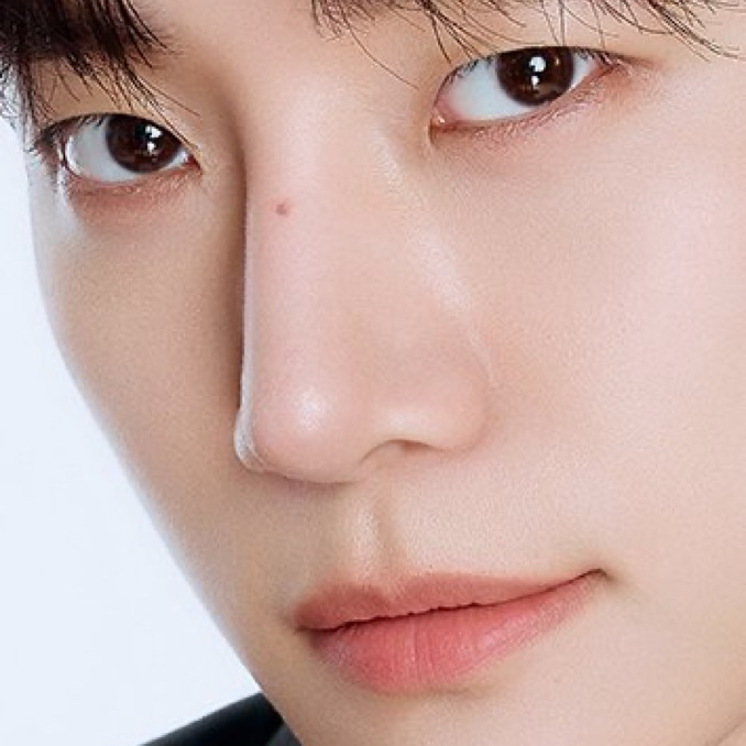 Foto terbaru dari Lee Junho