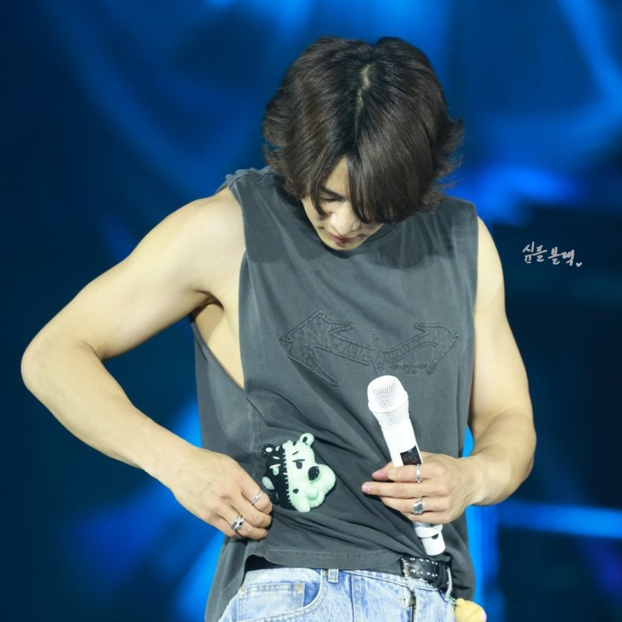 A moment captured by a fan of Choi Minho