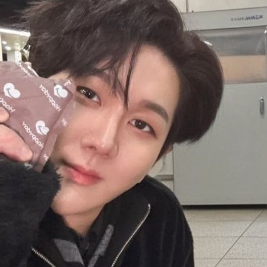 キム・スチャンの最近の活動ショット