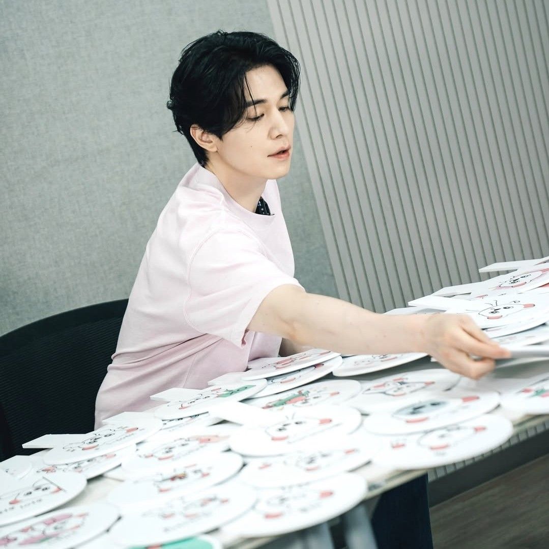 Latest photo of Lee Dongwook