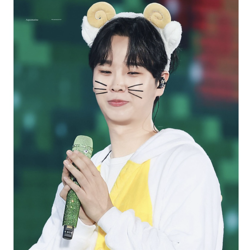 Behind-the-scenes cut of Song Minjun