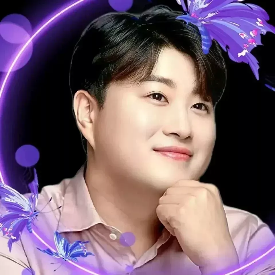 Cuplikan di balik layar dari Kim Hojoong