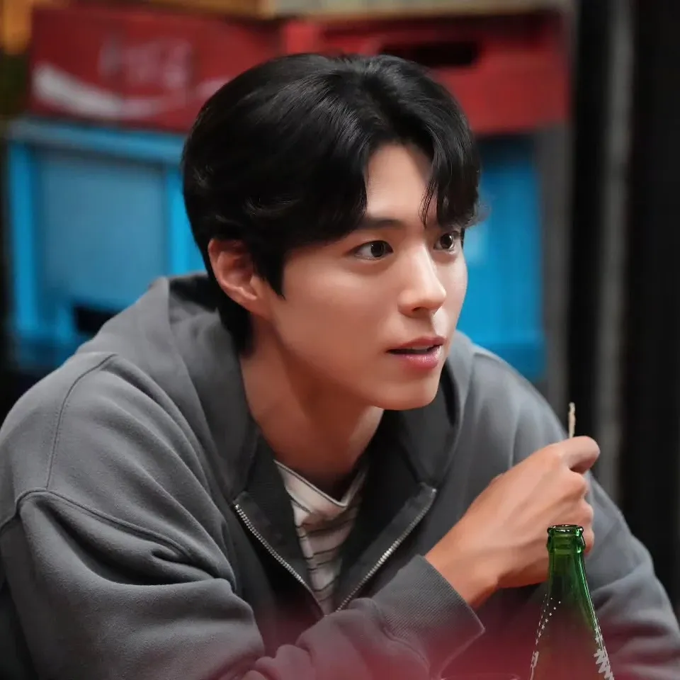 A moment captured by a fan of Park Bogum