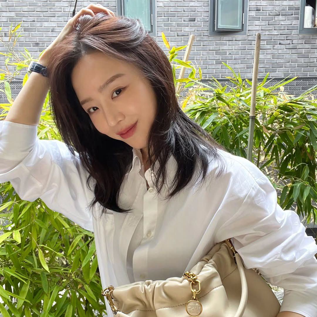 Recent activity shot of Shin Haesun