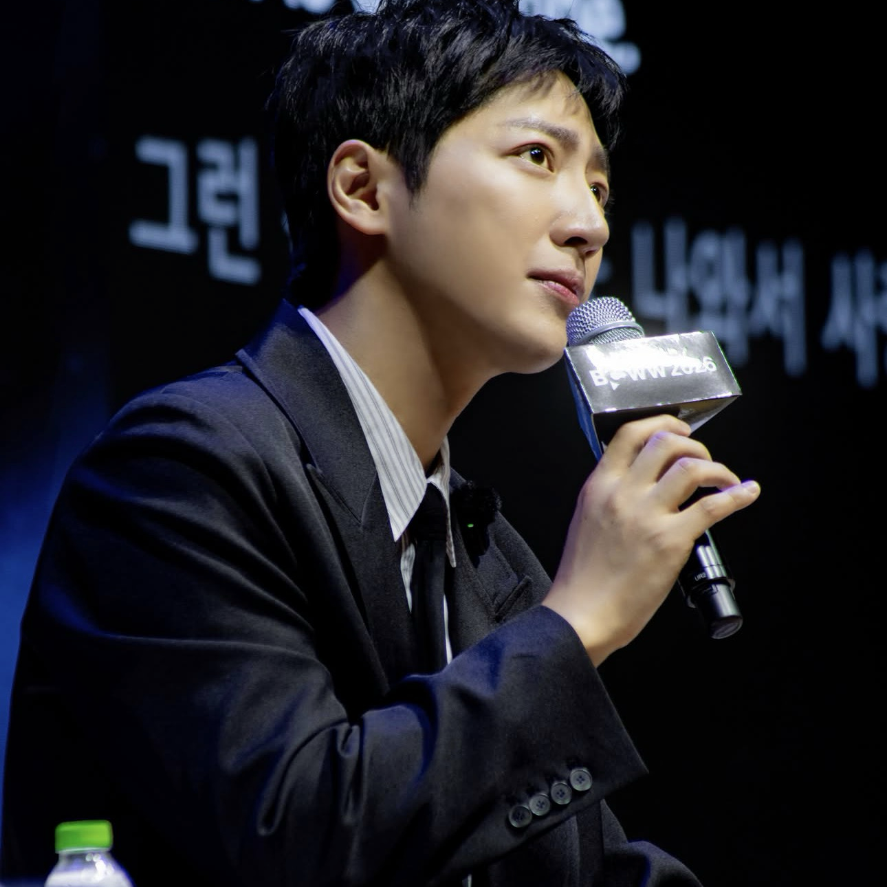 Behind-the-scenes cut of Lee Sangyeob