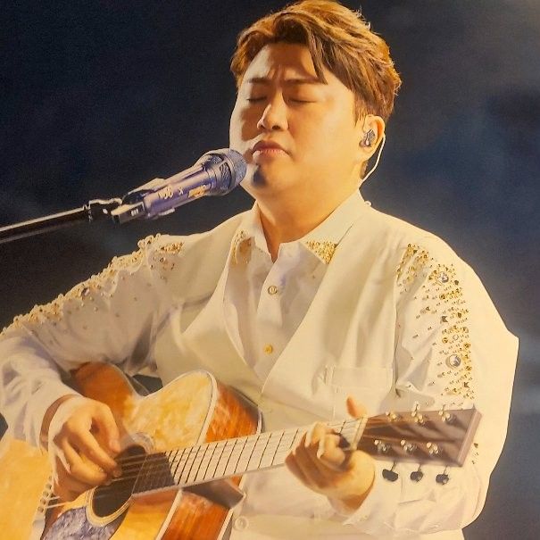 Foto kegiatan terbaru dari Kim Hojoong