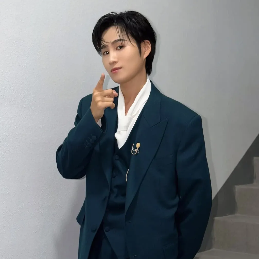 김희재 최근 활동샷