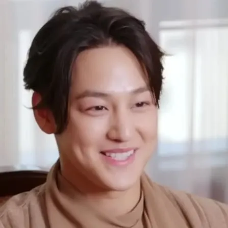 Foto terbaru dari Kim Bum