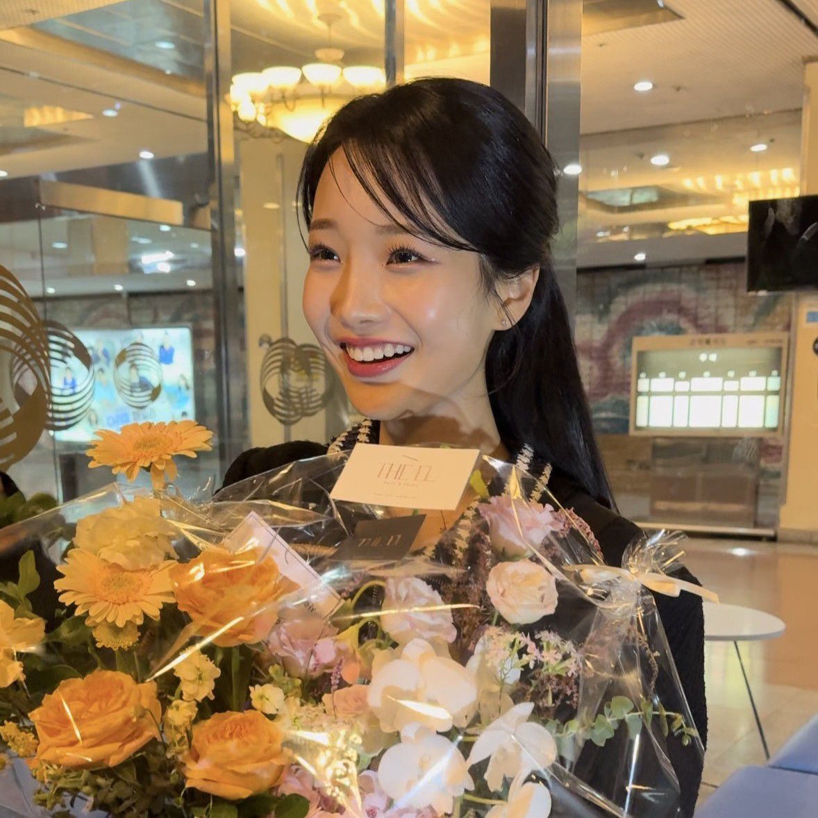 Behind-the-scenes cut of Kim Soyeon (2004)