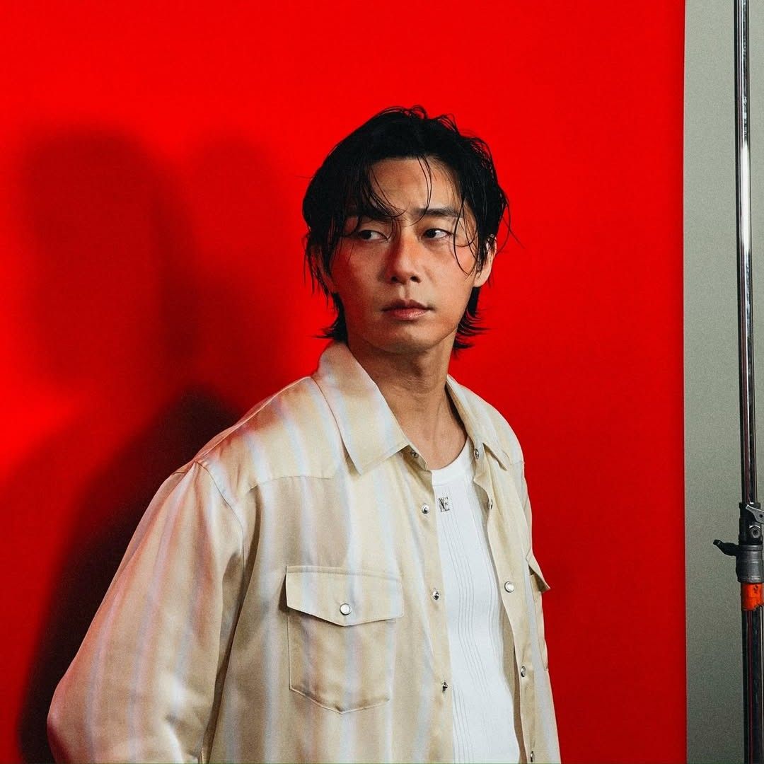 Recent activity shot of Park Seojoon