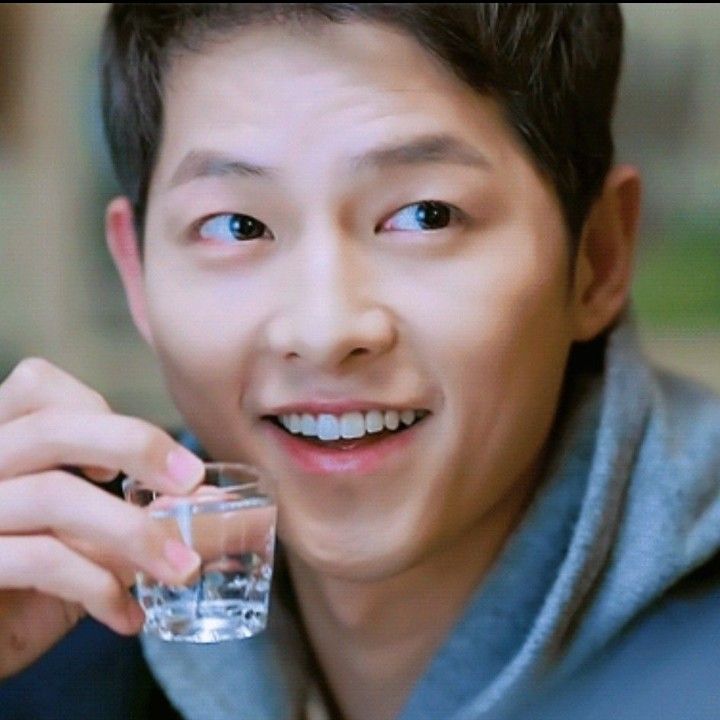 ソン・ジュンギの最新写真