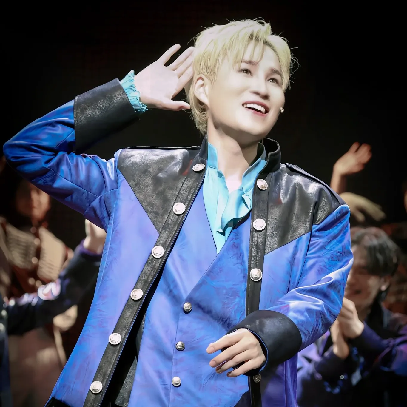 金熙栽的最新照片