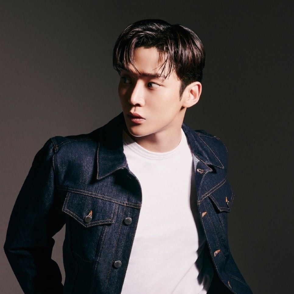 路云的最新照片