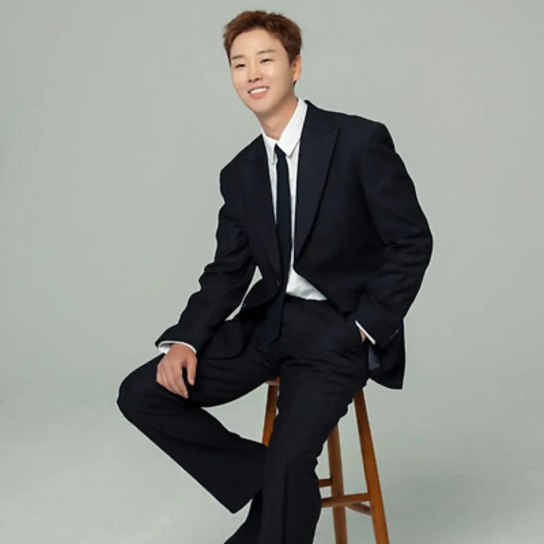 Latest photo of Song Minjun