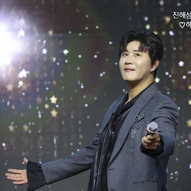 粉絲拍下的晉海成瞬間