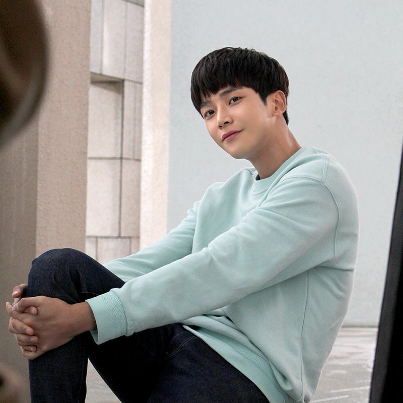 Momen yang diabadikan oleh penggemar Rowoon