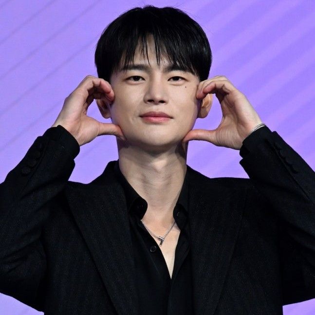 A moment captured by a fan of Seo Inguk