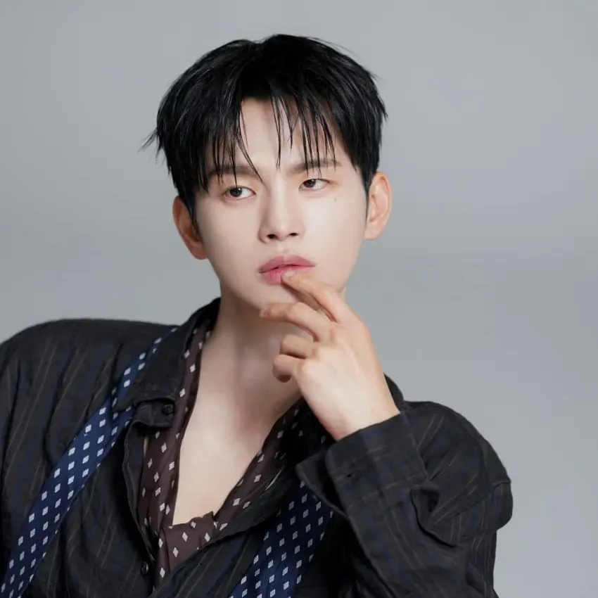 Foto terbaru dari Seo Inguk