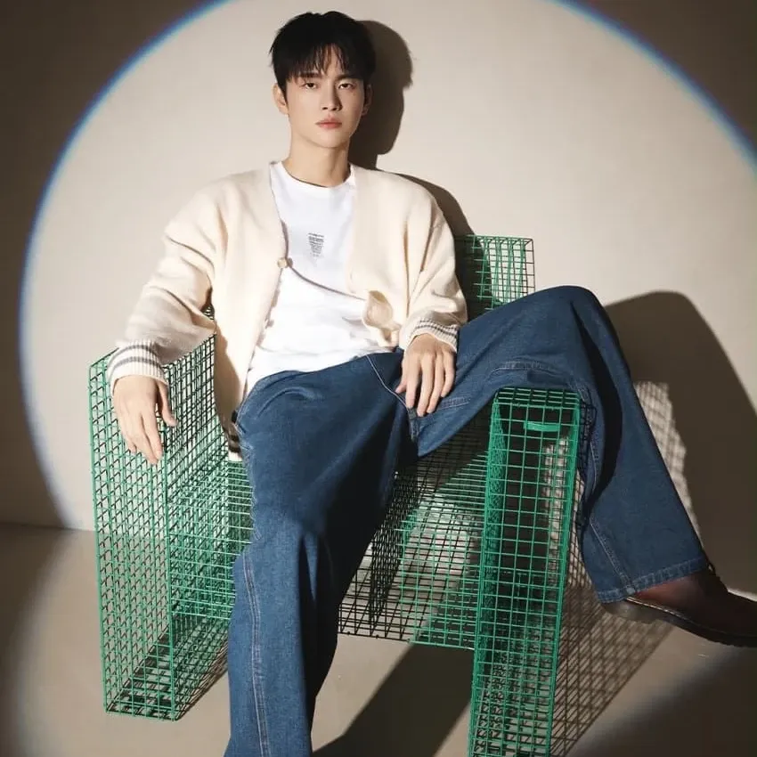Recent activity shot of Seo Inguk